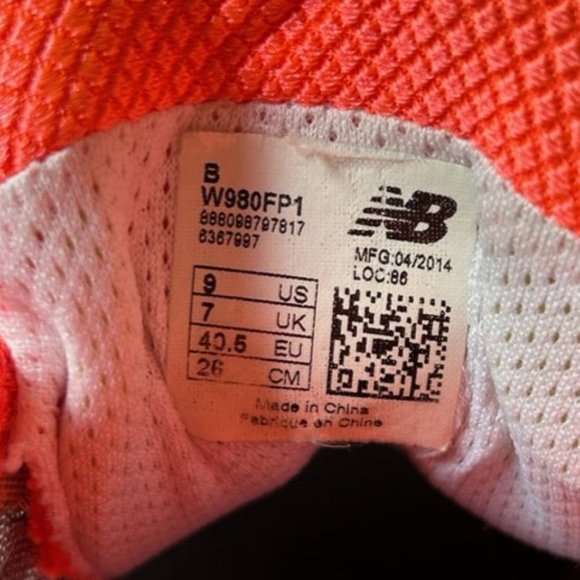 New Balance Running Shoes Fresh Foam 980 Womens Size 8.5 Gray Orange W980FP1 - Picture 10 of 12